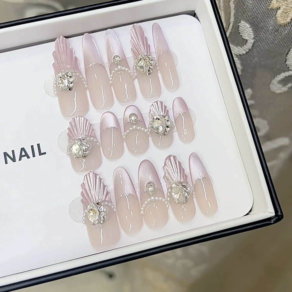 3D Dekorative Press-On Nagelset Brehn