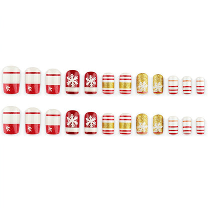 Kunstnägel im festlichen Weihnachtsdesign Brehn