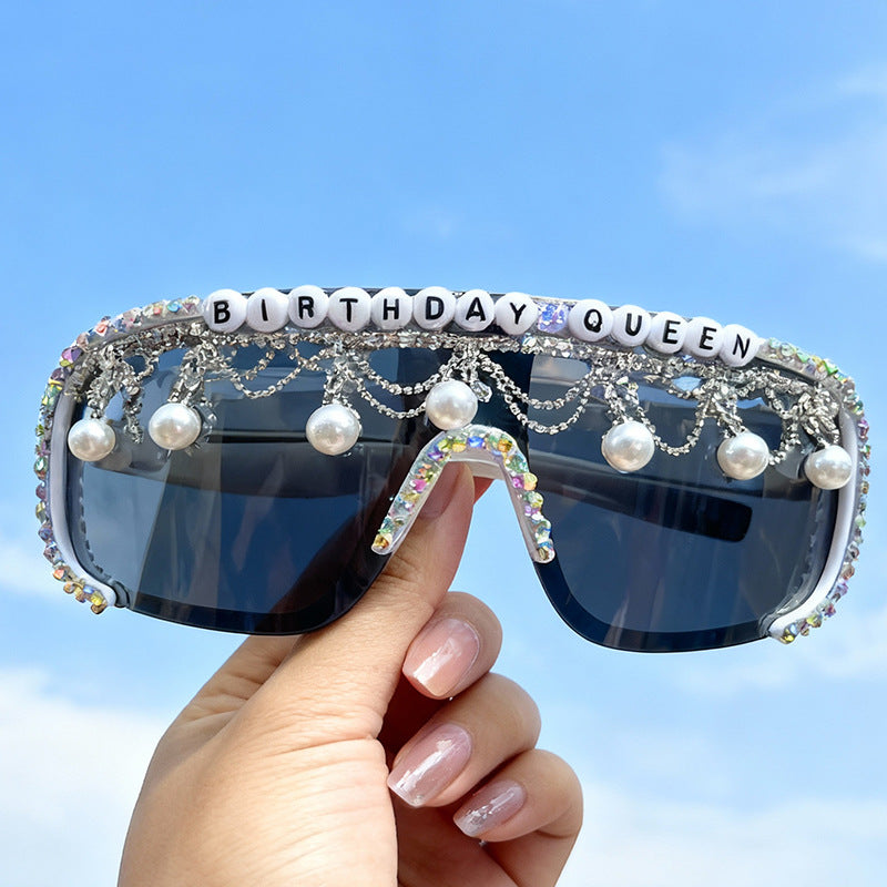 Dekorative Perlen- und Strass-Sonnenbrille Brehn