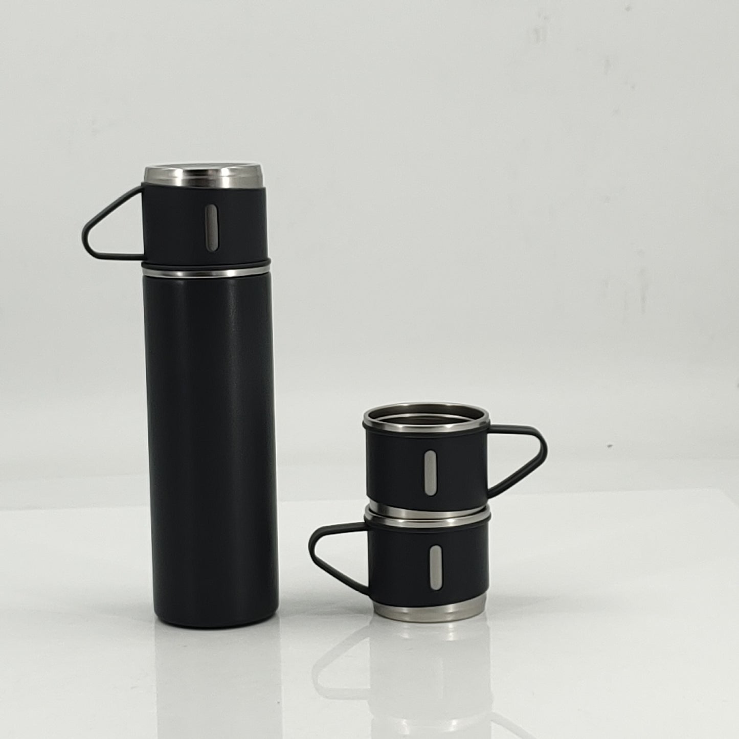 Damen Isolierflasche mit integrierten Tassen Brehn