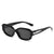 Retro-inspirierte winkelförmige Sonnenbrille mit einzigartigen dekorativen Details Brehn