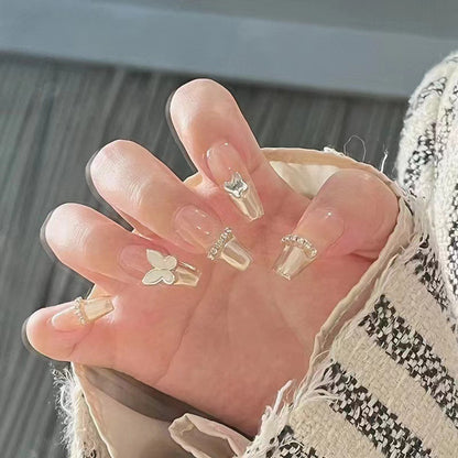 Künstlerisches Press-On-Nagelkunst-Set Brehn