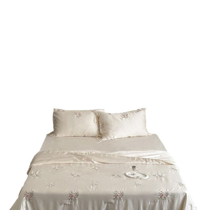 Luxuriöses Satin-Bettwäsche-Set mit zarter Rosenstickerei Brehn