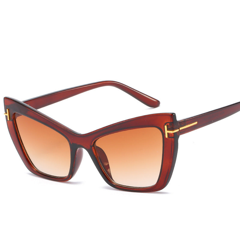 Cat-Eye-Rahmen-Sonnenbrille mit verlaufenden Gläsern Brehn