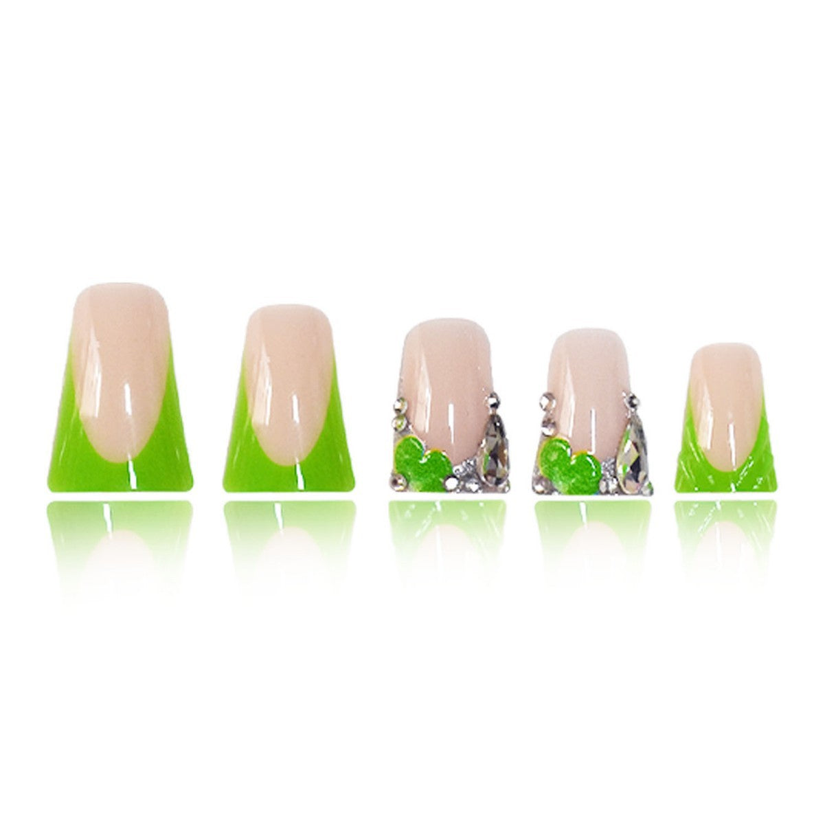 Künstlerische Nagelkunst Brehn