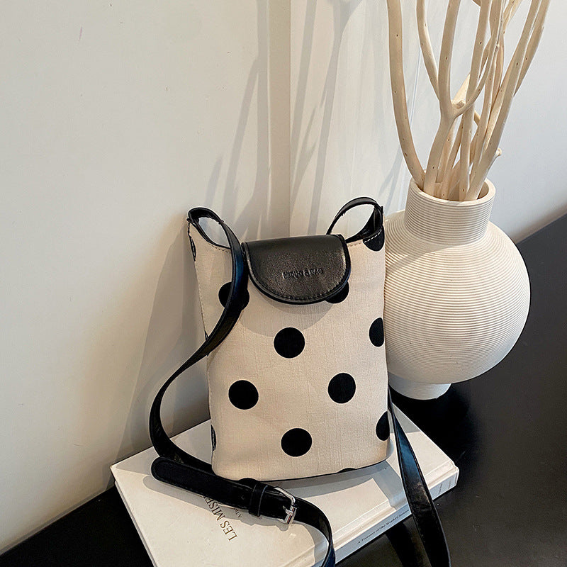 WoStylish Gepunktete Mini Umhängetasche Brehn