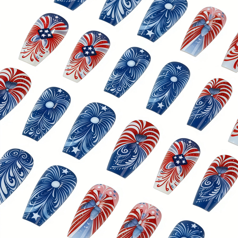 Kunstnägel im patriotischen Design Brehn