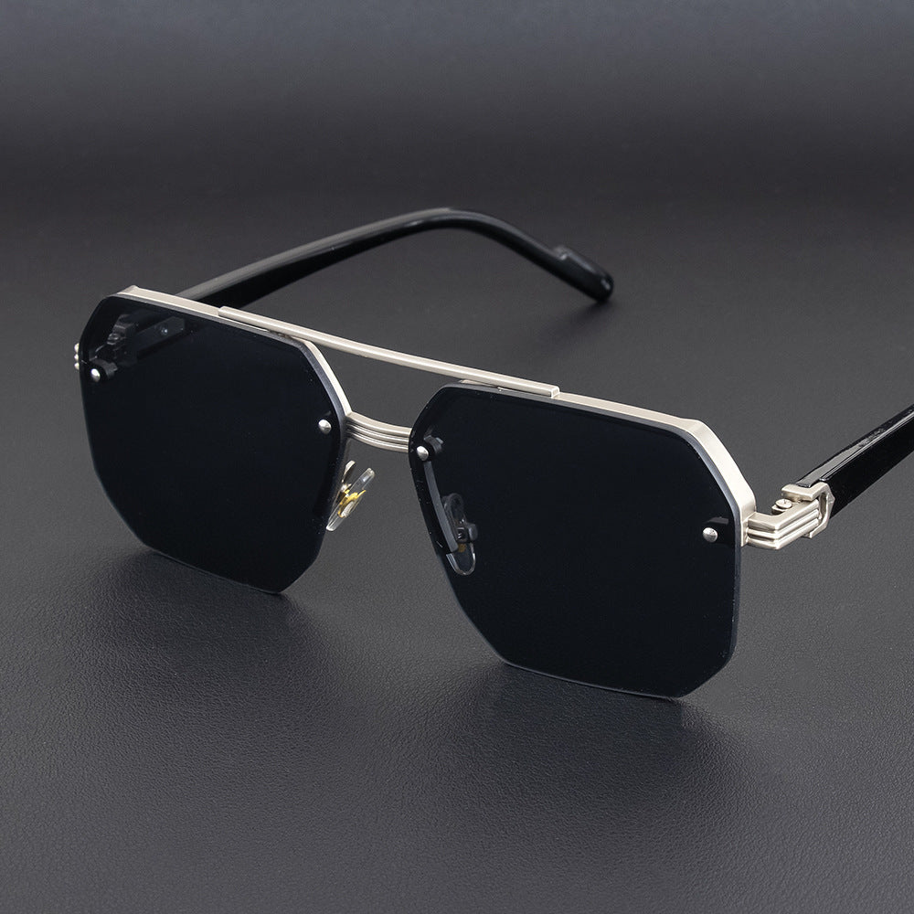 Geometrische Metallrahmen-Sonnenbrille Brehn