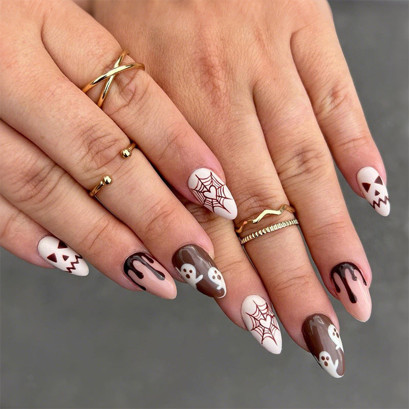 Thematisches Press-On Nagelkunst-Set mit kreativen Halloween-Designs Brehn