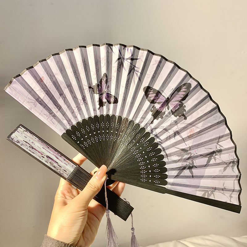 Eleganter Fächer mit Kunstvollem Schmetterlingsmotiv Brehn