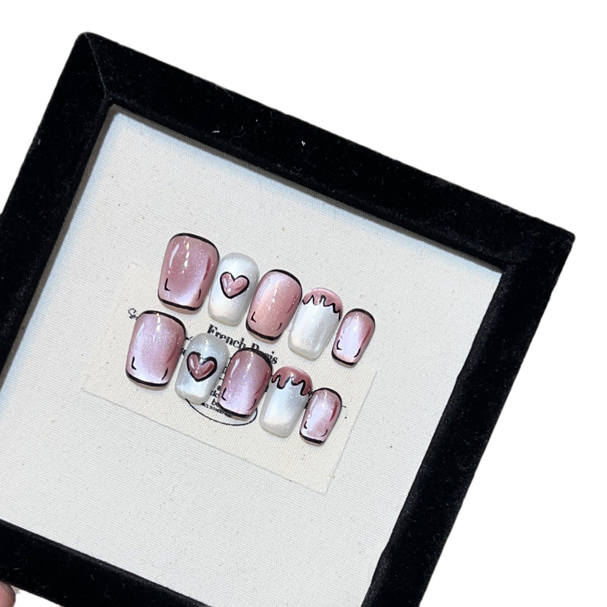 Romantisches Press-On Nagelset Brehn