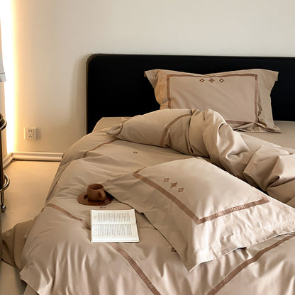 Luxuriöses Baumwoll-Satin-Bettwäsche-Set mit bestickter Rahmenkante