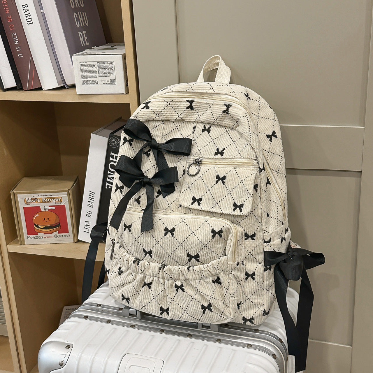 Trendy Bogen-Akzent Rucksack