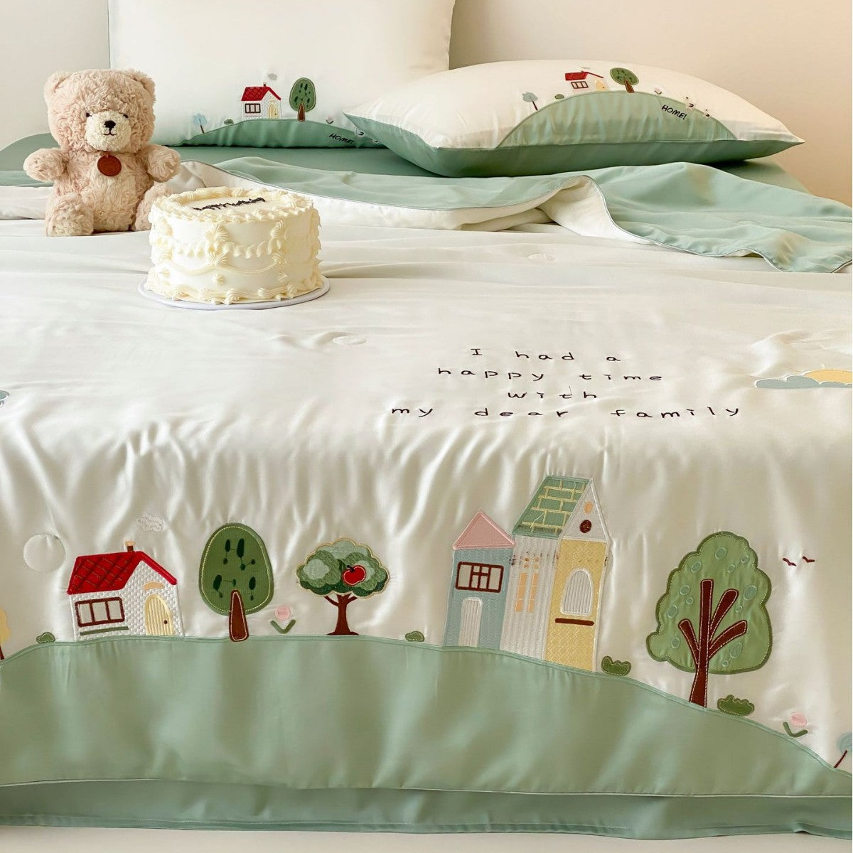 Kinderbettwäsche-Set mit niedlichem Eisbär-Motiv aus satinähnlichem Material