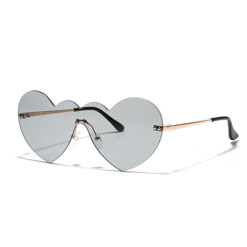 Damen extravagante Herz-Sonnenbrille mit schützenden Gläsern Brehn