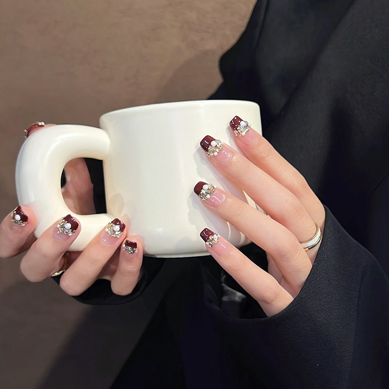 Glamouröse Nageldesigns Brehn