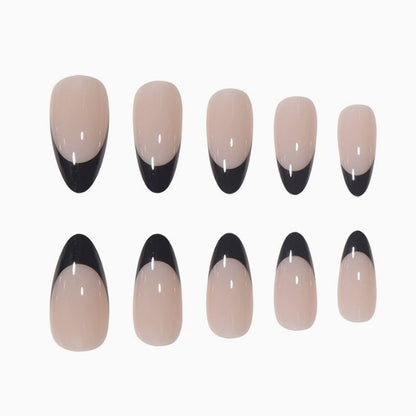 Elegante schwarze French Tip Acryl-Nagelverzierung Brehn