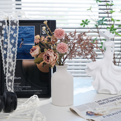 Bohemian getrockte Blumenarrangement