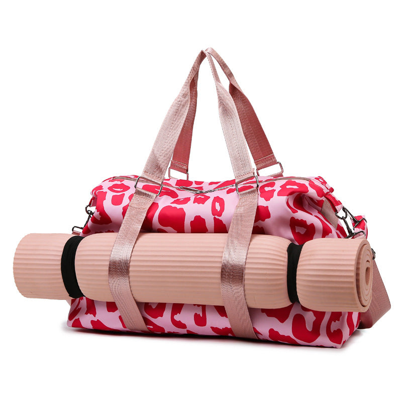 Sportliche Reisetasche mit Trendigem Zebramuster Brehn