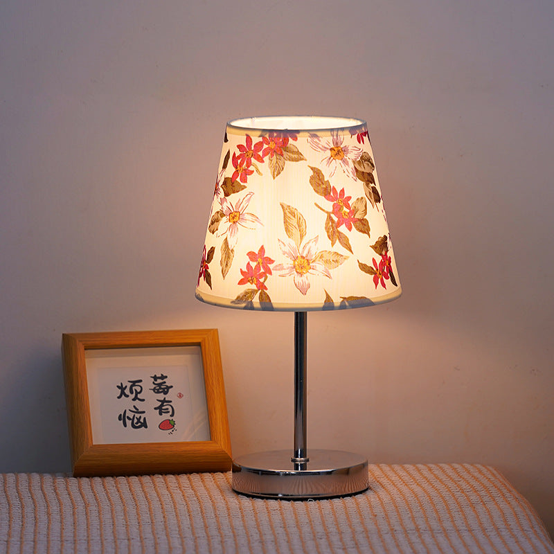 Klassische verstellbare Tischlampe