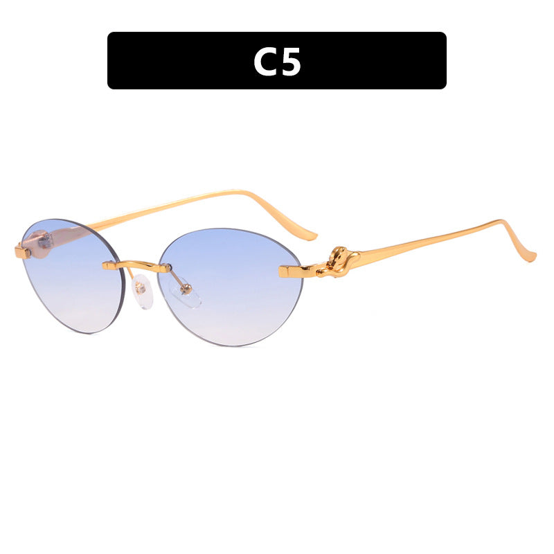 Damen runde Sonnenbrille mit elegantem, halbtransparentem Rahmen und modischen Details Brehn