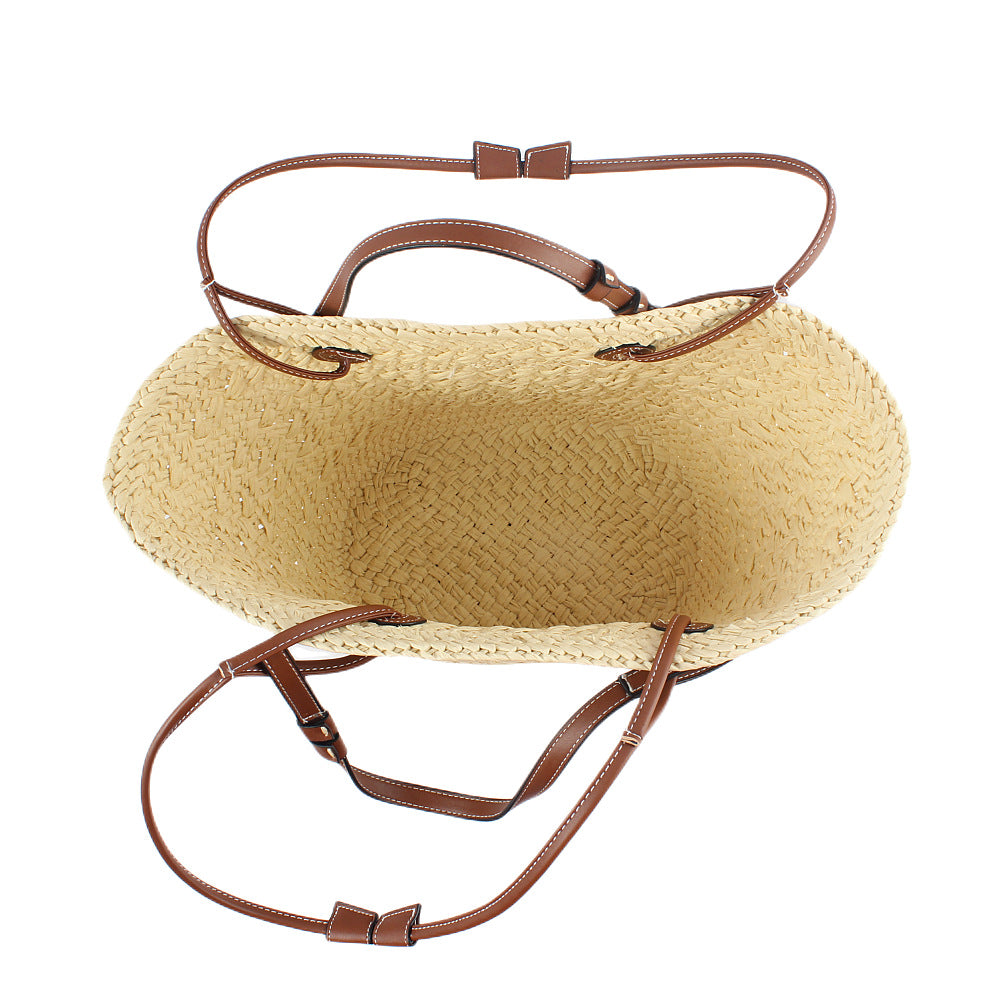 Elegante Handtasche Aus Geflochtenem Naturmaterial mit Robusten Ledergriffen Brehn
