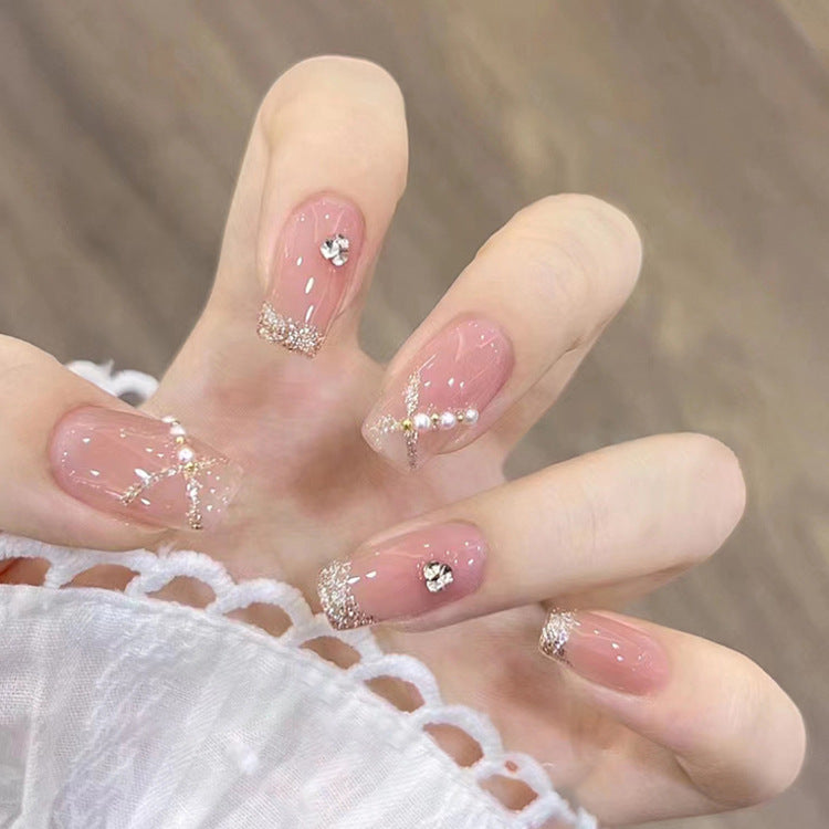 Künstliche Fingernägel mit Herz-Design Brehn