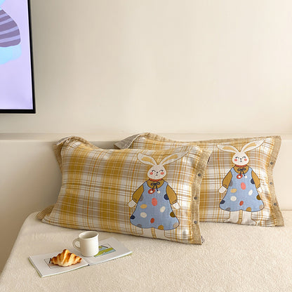 Kinder-Kissenbezüge mit niedlicher Bär-Applikation und kariertem Musselin-Look