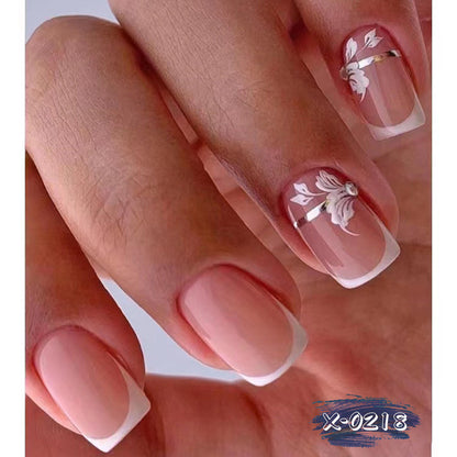 Elegantes französisches Spitzen-Blumen-Nagelkunst-Set