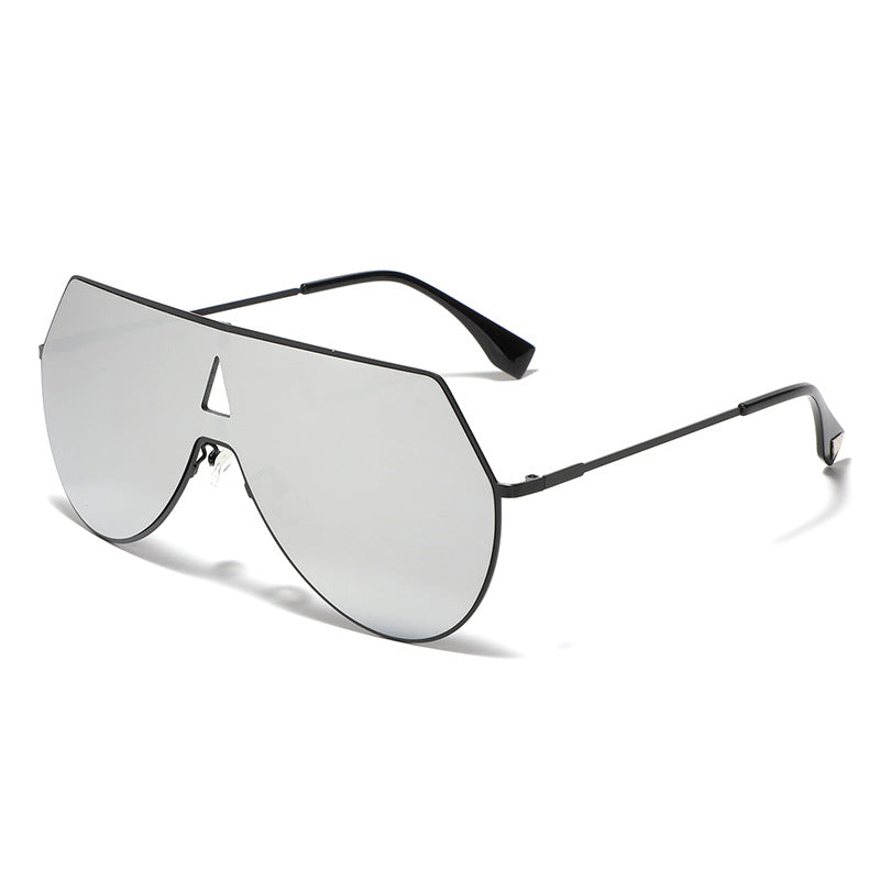 Damen futuristische Oversized-Sonnenbrille mit schützendem Metallrahmen Brehn