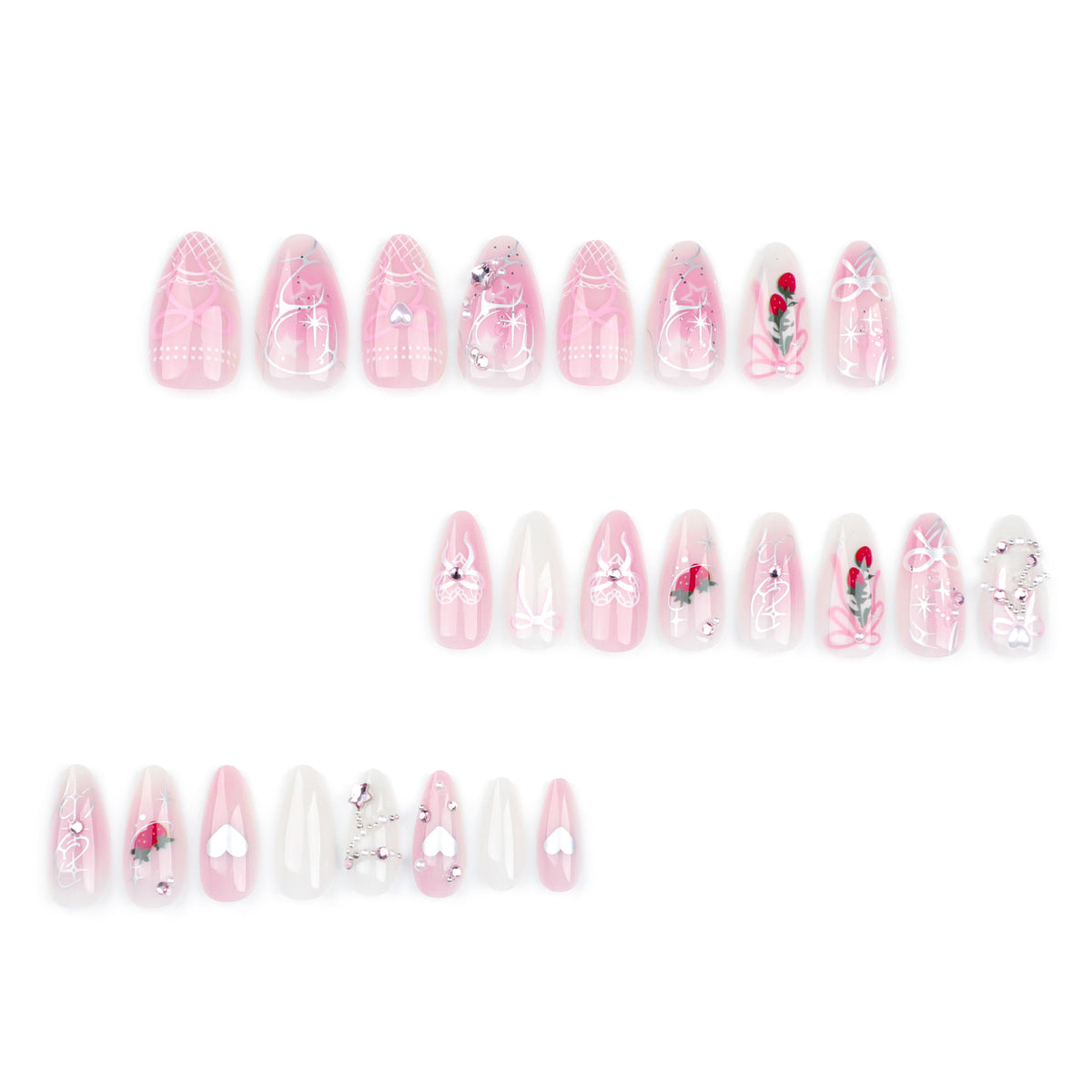 Künstliche Nagelkunst mit romantischem Design und Glitzerakzenten Brehn