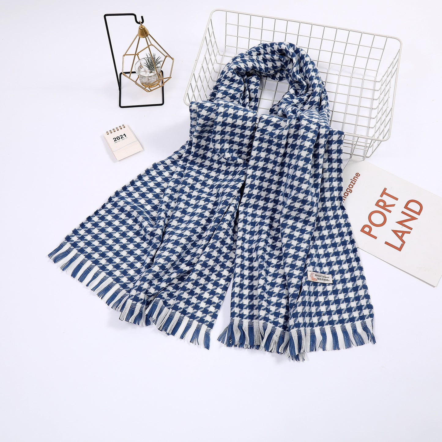 Damen eleganter Schal mit Hahnentrittmuster Brehn