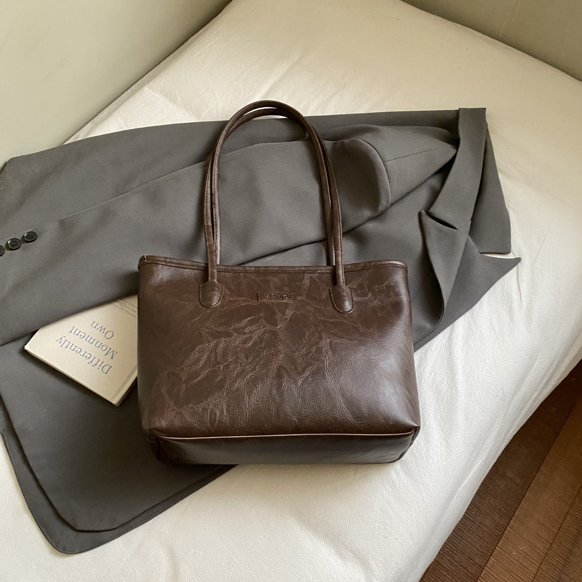 Elegante Strukturierte Tragetasche