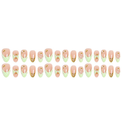 Stylisches Press-On Nail Set Brehn