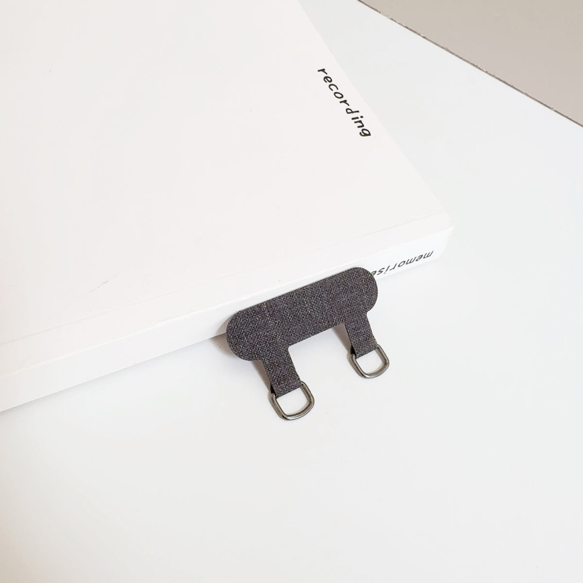 Minimalistischer Kartenhalter Brehn