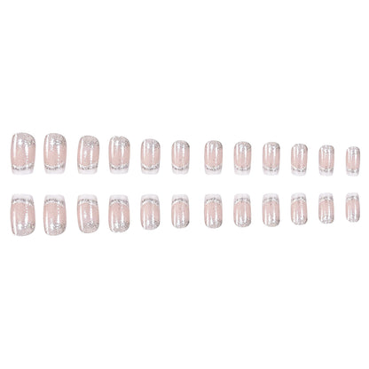 Glitzernde French Tip Acryl-Nagelerweiterungen Brehn