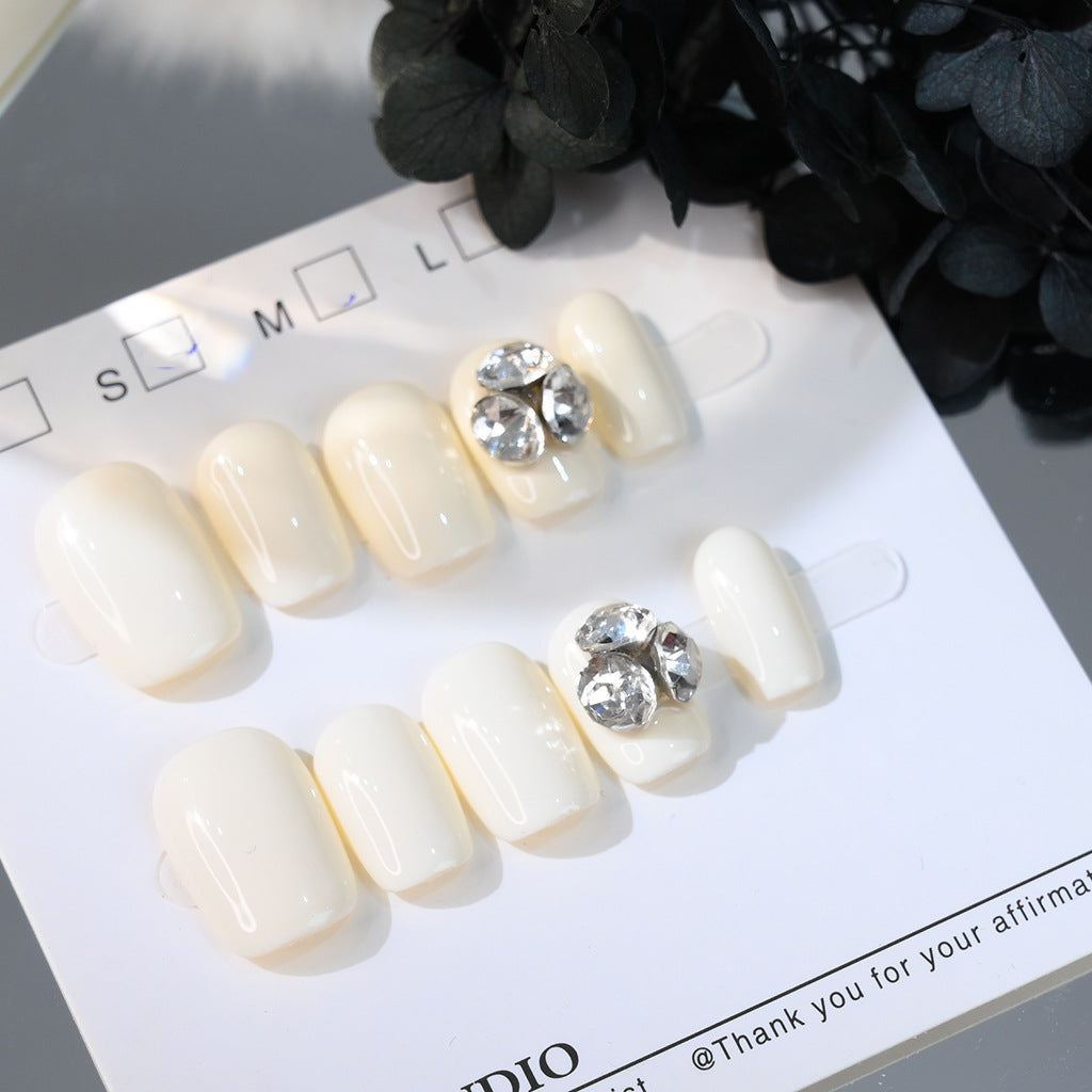 Dekorative Strass Presse-Nagel-Set Brehn