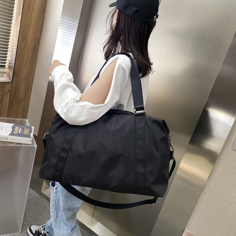 Sportliche Fitness- und Reisetasche Brehn
