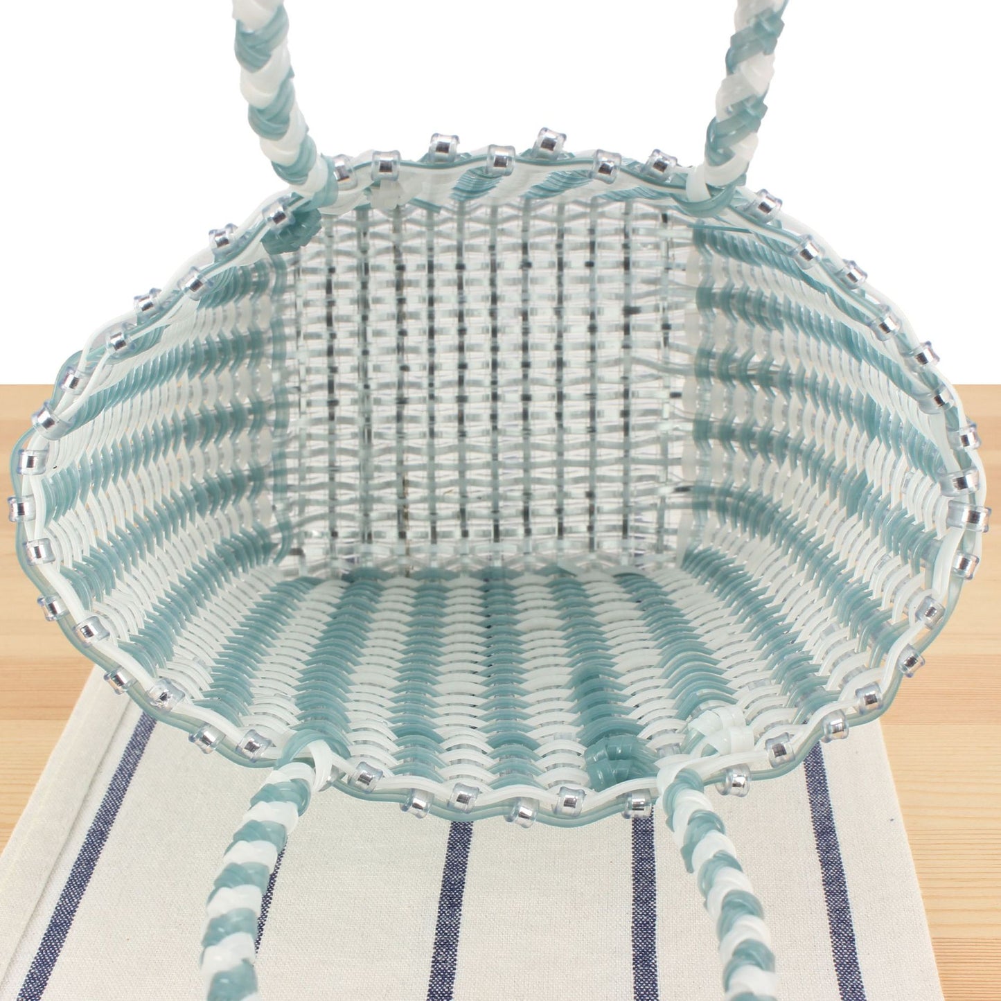 Korbtasche mit Modischem Netzdesign Brehn
