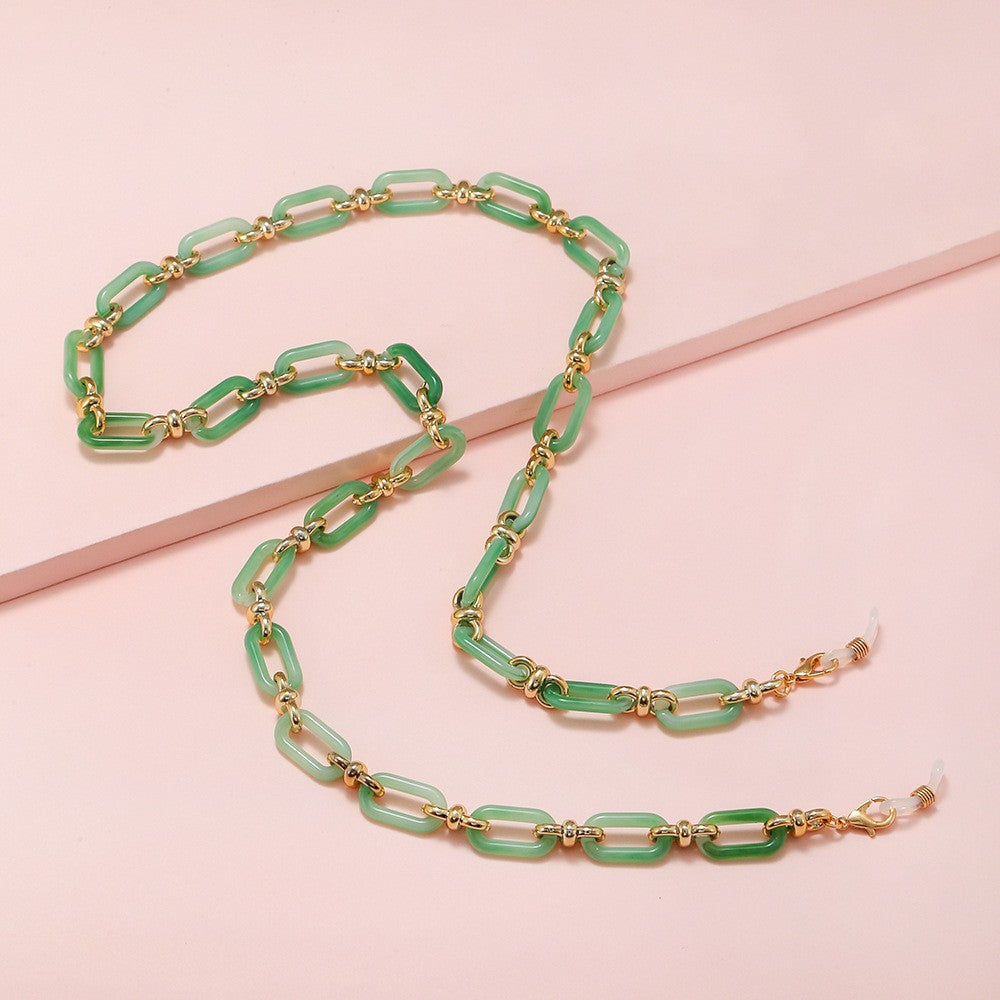 Modische Sonnenbrille mit Kettenanhänger Brehn