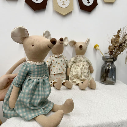Handgemachte Leinen Langbein Hase Stofftier mit gesticktem Overall