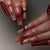 Kunstnagelset mit festlichen Akzenten und Glitzerverzierungen Brehn