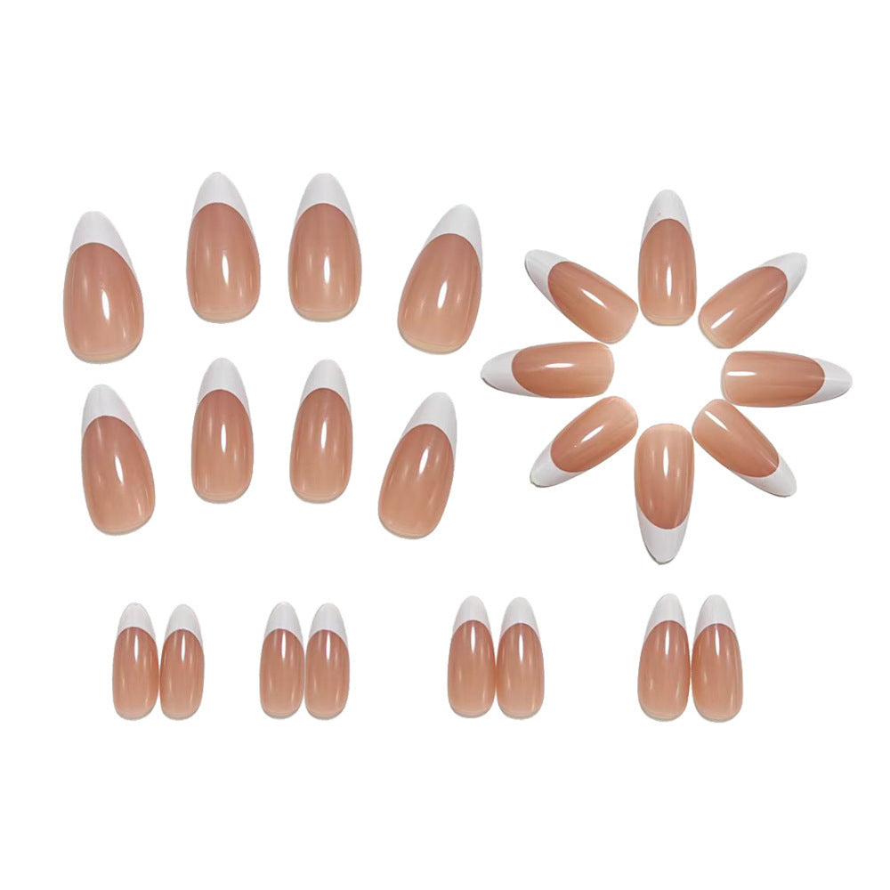 Elegante und Stilvolle French-Design Nagelkunst Brehn