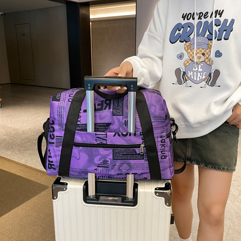 Sportliche Reisetasche mit Verspieltem Elefantenmuster Brehn