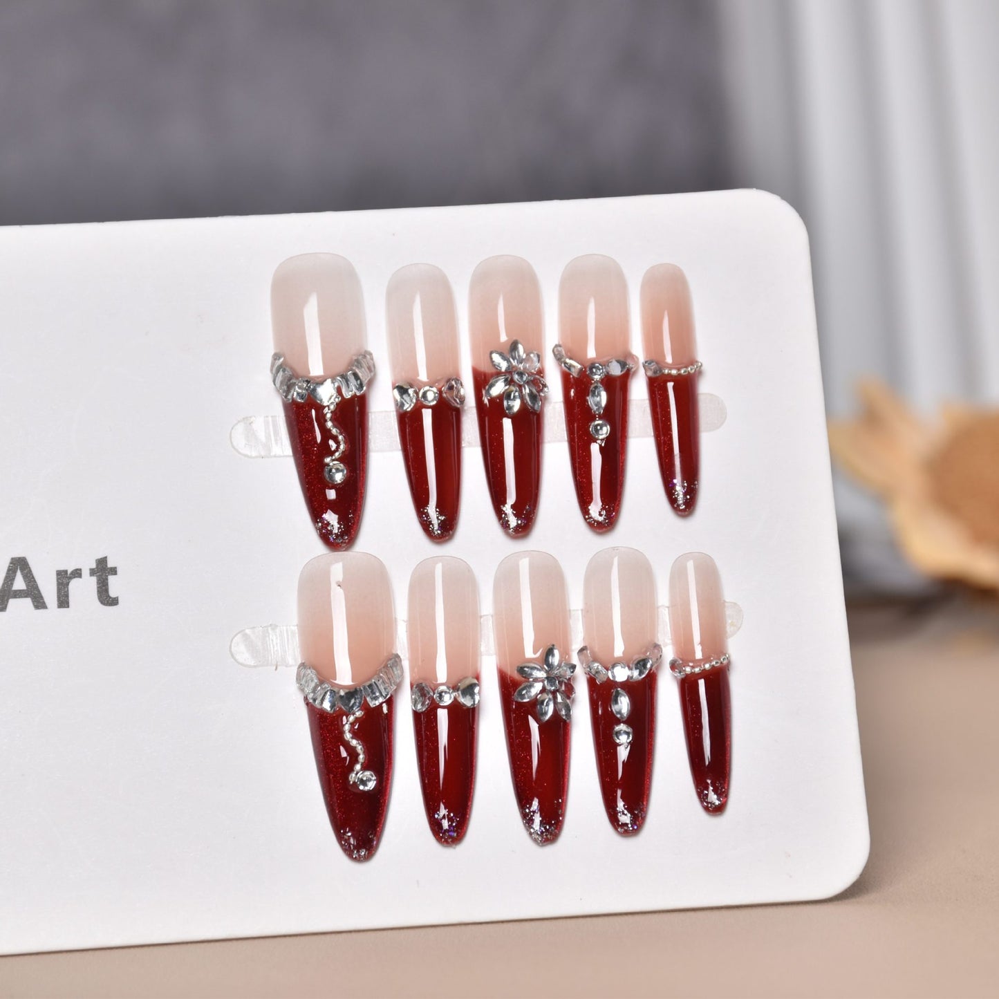 Premium Strass-verzierte Acrylnägel Brehn