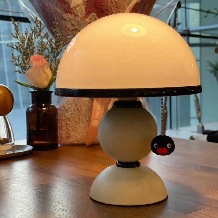 Verspielte dekorative Tischlampe