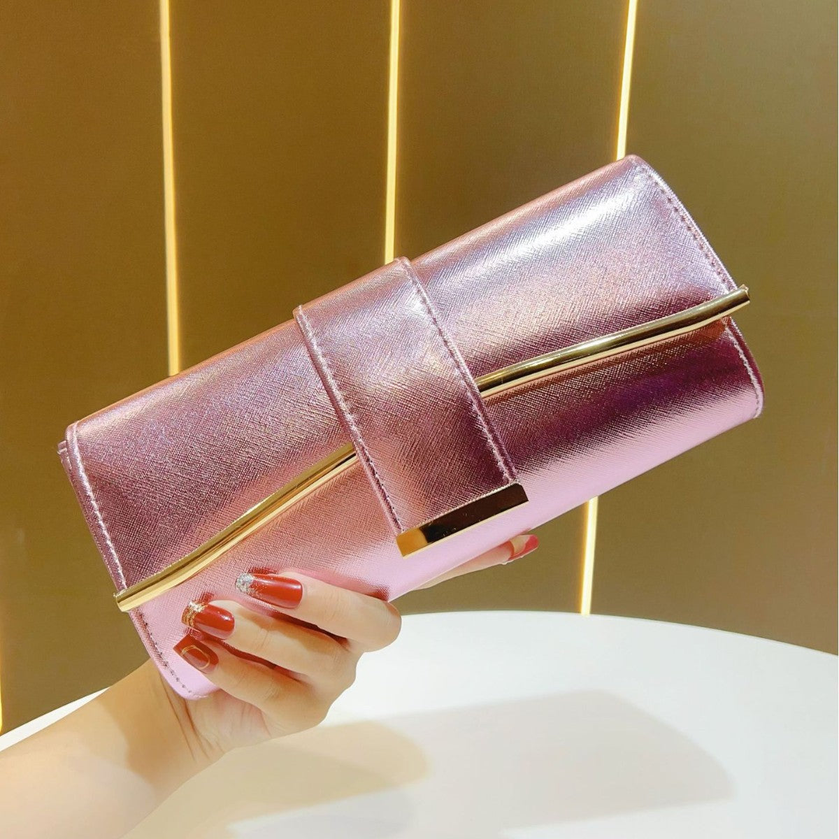 Metallic Abend-Clutch