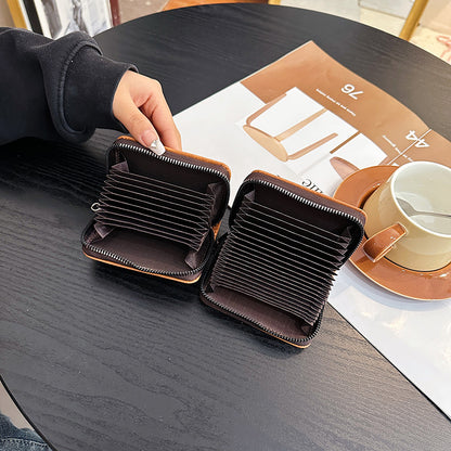 Kompakte Multi-Kartenbörse