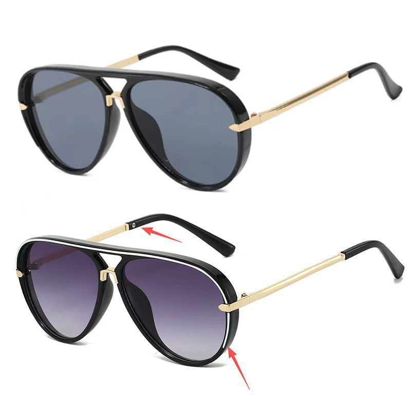 Elegante Aviator-Sonnenbrille mit goldenen Akzenten Brehn