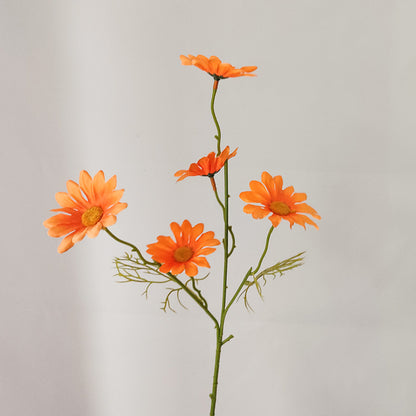 Lebensechte gelbe Blumenstängel